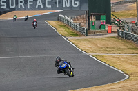 enduro-digital-images;event-digital-images;eventdigitalimages;mallory-park;mallory-park-photographs;mallory-park-trackday;mallory-park-trackday-photographs;no-limits-trackdays;peter-wileman-photography;racing-digital-images;trackday-digital-images;trackday-photos